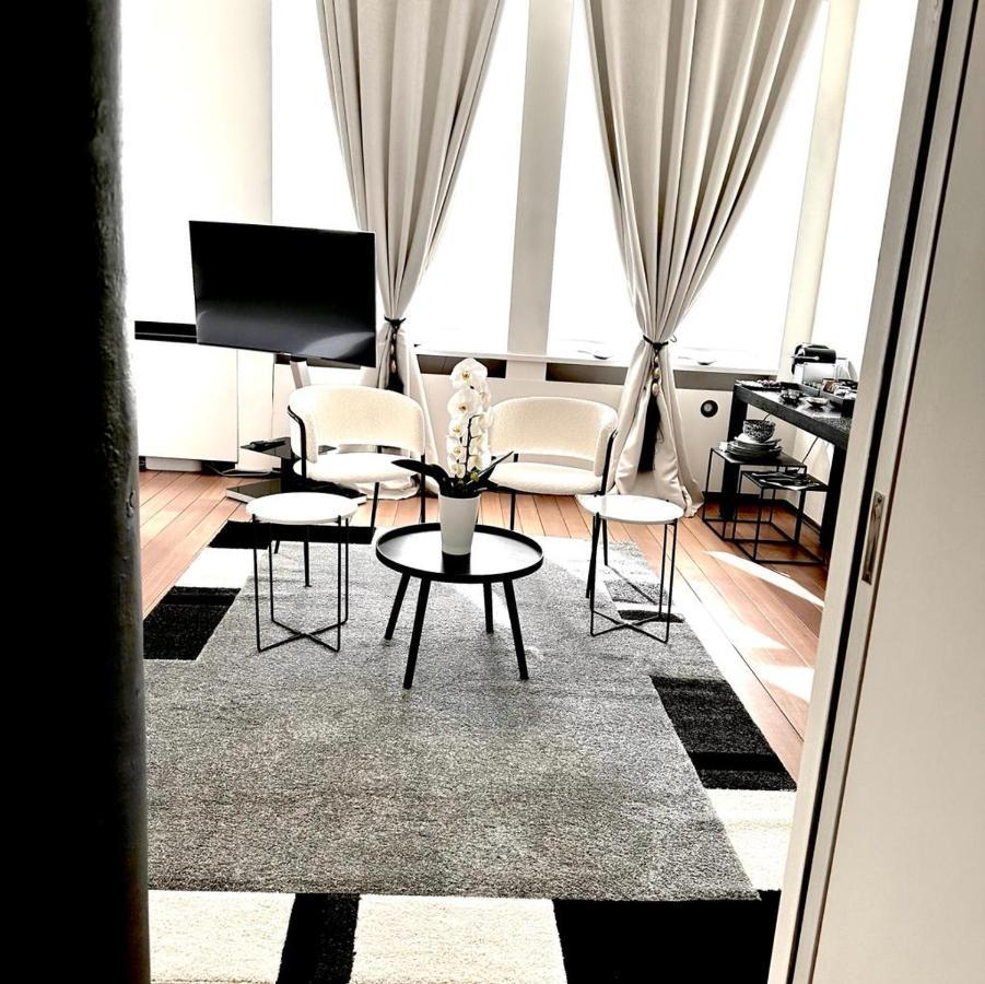 Готель Les Lofts D'Artistes Saint-Gilles Екстер'єр фото